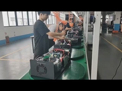 3KVA খাঁটি সাইন ওয়েভ ইনভার্টার চার্জার 3000W DC24V 36V AC110V 220V 240V আউটপুট প্রকারের জন্য